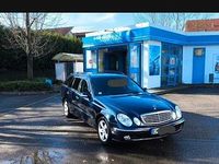 Gebraucht Mercedes 220 150 PS (110 kW) 2004 Blau Kombi