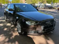 Gebraucht Audi A4 Attraction 177 PS (130 kW) 2012 Braun Limousine
