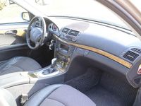 Gebraucht Mercedes E280 Avantgarde 190 PS (139 kW) 2006 Silber Limousine