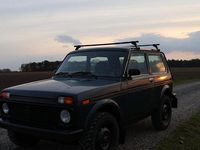 Second-hand Lada niva 82 CP (60 kW) 2008 Verde SUV
