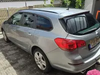 Gebraucht Opel Astra Edition 140 PS (102 kW) 2011 Kombi
