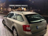 Gebraucht Skoda Octavia 105 PS (77 kW) 2014 Kleinwagen