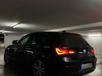 Gebraucht BMW 118 Shadowline 150 PS (110 kW) 2018 Schwarz Kleinwagen