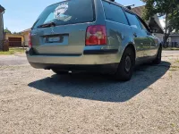 Gebraucht VW Passat 115 PS (84 kW) 2001 Grün Kombi