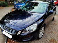 Gebraucht Volvo V60 Momentum 163 PS (119 kW) 2013 Kombi