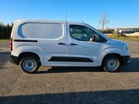 Gebraucht Opel Combo Selection 102 PS (75 kW) 2020 Weiß Van / Kleinbus