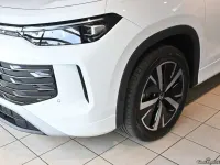 Neu VW Tayron Elegance 150 PS (110 kW) 2025 Weiß SUV