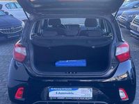 Gebraucht Hyundai i10 84 PS (61 kW) 2020 Schwarz Kleinwagen