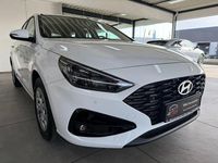 Gebraucht Hyundai i30 Advantage 101 PS (74 kW) 2025 Weiß Kombi