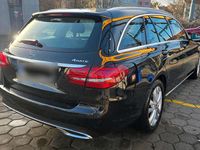 Gebraucht Mercedes C220 194 PS (142 kW) 2019 Schwarz Kombi