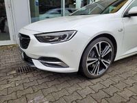 Gebraucht Opel Insignia Innovation 260 PS (191 kW) 2017 Abalone weiss Kombi