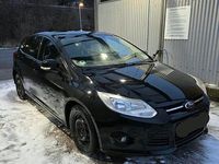 Gebraucht Ford Focus 100 PS (73 kW) 2014 Limousine