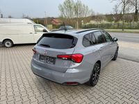 Gebraucht Fiat Tipo S 120 PS (88 kW) 2018 Grau Limousine