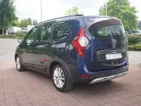 Gebraucht Dacia Lodgy Stepway 102 PS (75 kW) 2019 Blau Van / Kleinbus
