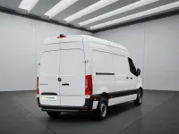 Gebraucht Mercedes E-Sprinter 83 kW (114 PS) 2022 Weiß Van