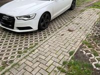 Gebraucht Audi A6 Sport 177 PS (130 kW) 2013 Weiß Kombi
