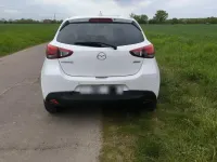 Gebraucht Mazda 2 Edition 75 PS (55 kW) 2019 Weiß Kleinwagen
