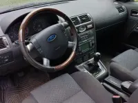 Gebraucht Ford Mondeo Ghia 125 PS (91 kW) 2007 Kombi