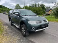 Gebraucht Mitsubishi L200 136 PS (100 kW) 2011 Grün Pickup