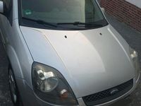 Gebraucht Ford Fiesta 68 PS (50 kW) 2007 Grau Kleinwagen