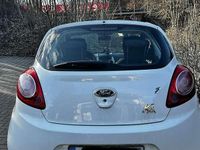 Gebraucht Ford Ka Champions Edition 69 PS (50 kW) 2012 Weiß Kleinwagen