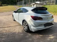 Usata Opel Astra OPC 280 CV (205 kW) 2014 Berlina
