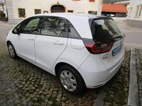 Gebraucht Honda Jazz Elegance 98 PS (72 kW) 2020 Taffeta weiss iii Kleinwagen