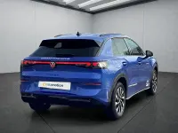 Gebraucht VW Golf 150 PS (110 kW) 2025 Blau SUV