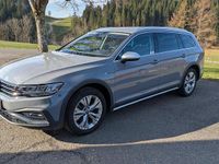 Gebraucht VW Passat Alltrack 200 PS (147 kW) 2022 Grau Kombi