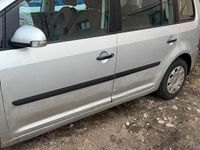 Gebraucht VW Touran 102 PS (75 kW) 2004 Silber Van / Kleinbus