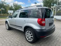 Gebraucht Skoda Yeti Plus Edition 105 PS (77 kW) 2012 Grau SUV