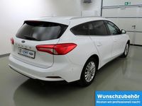Używany Ford Focus Titanium 125 KM (91 kW) 2020 Biały Kombi