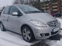 Gebraucht Mercedes A160 95 PS (69 kW) 2010 Silber Kleinwagen