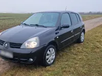 Używany Renault Clio II Authentique 75 KM (55 kW) 2007 Czarny Sedan/Limuzyna