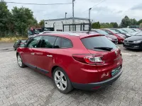 Gebraucht Renault Mégane III Dynamique 131 PS (96 kW) 2011 Rot Limousine