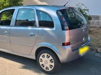 Gebraucht Opel Meriva 105 PS (77 kW) 2009 Silber Van / Kleinbus