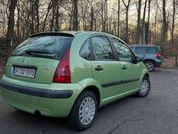 Gebraucht Citroën C3 73 PS (53 kW) 2003 Grün Limousine