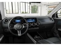 Gebraucht Mercedes GLA220 Advanced 190 PS (139 kW) 2024 Weiß SUV