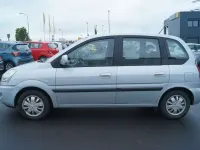 Gebraucht Hyundai Matrix Comfort 103 PS (75 kW) 2009 Silber Van / Kleinbus