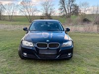 Gebraucht BMW 320 184 PS (135 kW) 2010 Schwarz Kombi