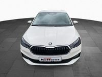 Neu Skoda Fabia Essence 95 PS (69 kW) 2026 Weiß Kleinwagen