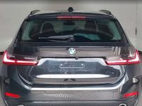 Gebraucht BMW 320 Sport Line 190 PS (139 kW) 2023 Schwarz Limousine