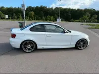 Gebraucht BMW 135 Coupé M Performance 306 PS (225 kW) 2009 Weiß Coupé
