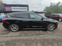 Gebraucht Ford Focus Vignale 150 PS (110 kW) 2020 Agate black Kombi