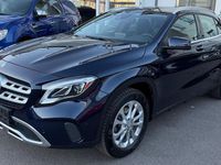Gebraucht Mercedes GLA200 156 PS (114 kW) 2017 Blau SUV