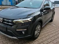 Gebraucht Dacia Sandero Stepway 101 PS (74 kW) 2021 Schwarz Limousine