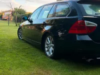 Gebraucht BMW 320 163 PS (119 kW) 2007 Schwarz Kombi