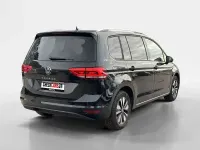 Gebraucht VW Touran Comfortline 150 PS (110 kW) 2025 Schwarz Van / Kleinbus