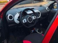 Gebraucht Renault Twingo Life 70 PS (51 kW) 2016 Rot Kleinwagen