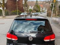 Gebraucht VW Golf VI 105 PS (77 kW) 2010 Schwarz Kleinwagen